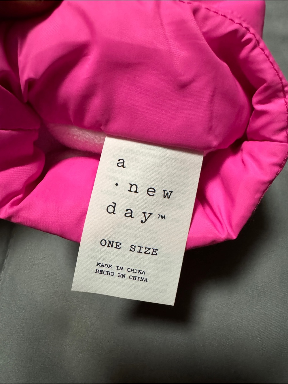 A New Day Pink Fleece Lined Insulated Women's Mittens One Size - Picture 3 of 5
